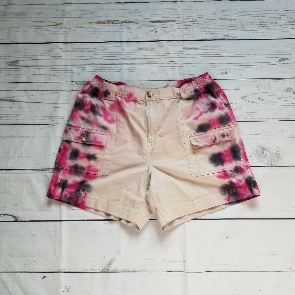 005 Tie dyed Covington cargo shorts size 36